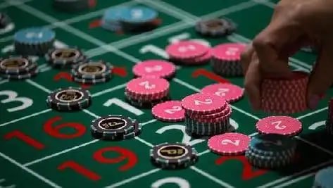 Ilustrasi promosi racik198 dengan bonus dan hadiah menarik untuk member Indonesia
